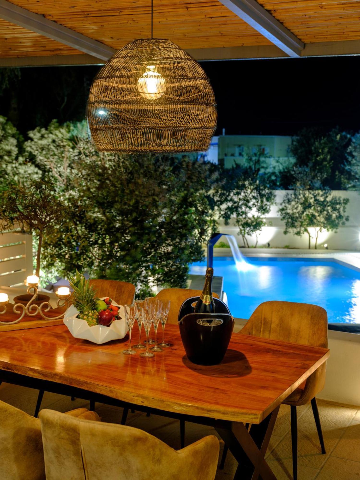 Ambeli Luxury Villa Мегалохори Екстериор снимка